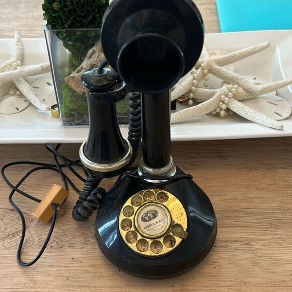 Vintage Lucite clam shell peach phone - Picture 1 of 5